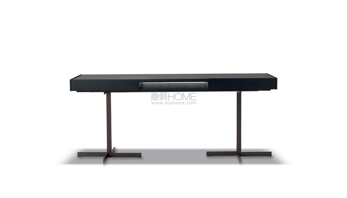 CLOSE WRITING DESK 书桌