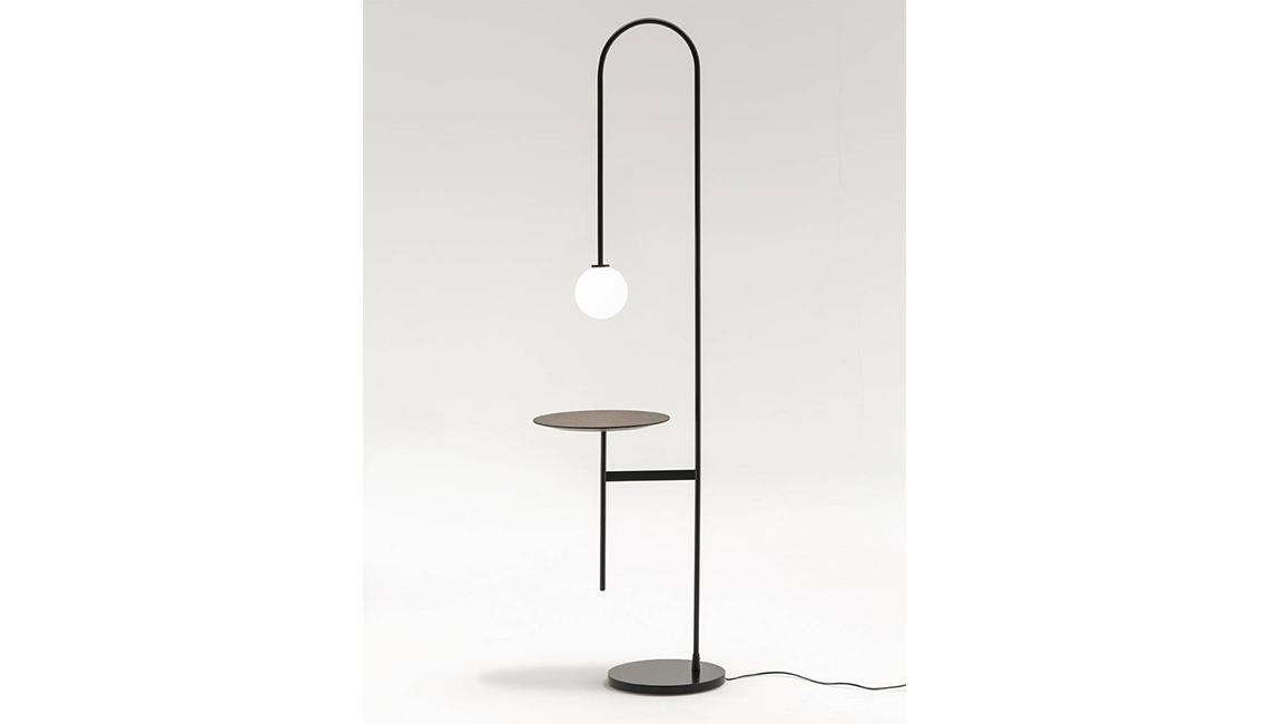 Light with a table落地灯