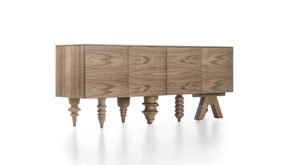 MULTILEG CABINET NOGAL电视机柜