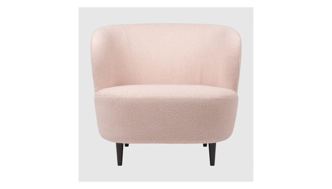 Stay Lounge Chair - Large, with wood legs休闲椅