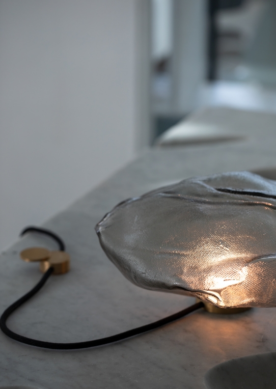 TABLE -73 TABLE LIGHT 台灯
