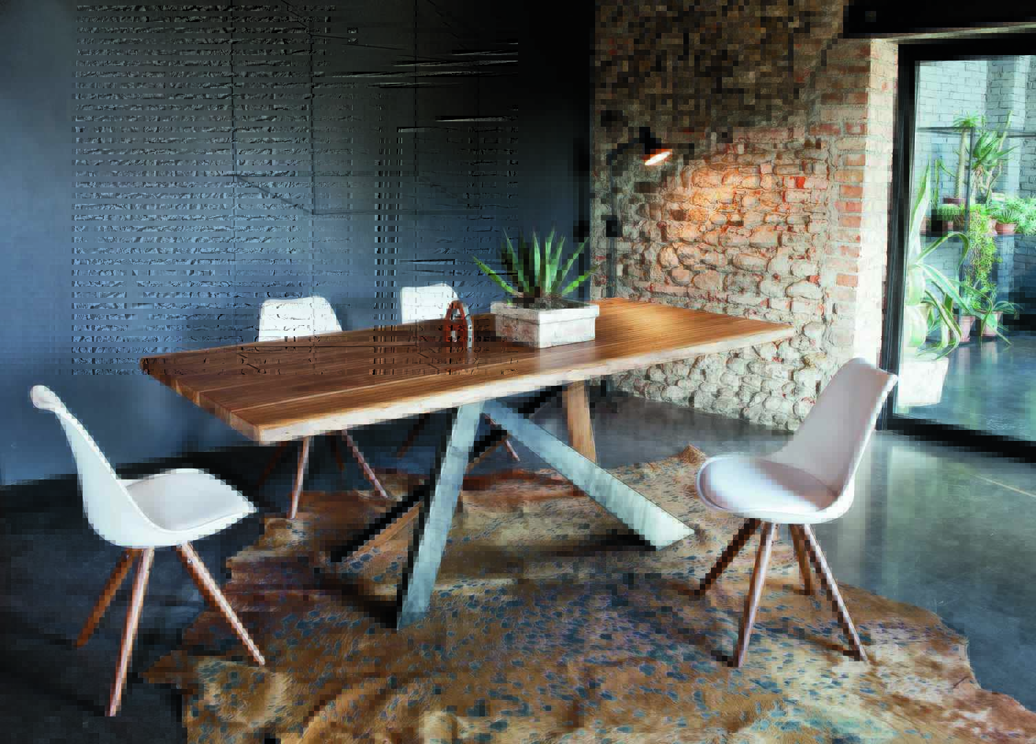 ALTACORTETable Toronto 长餐桌