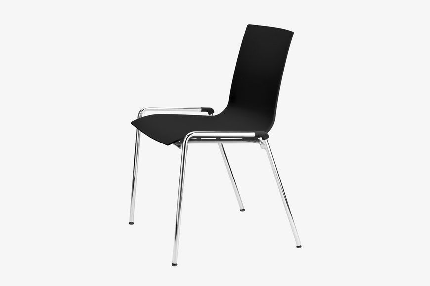 S 260 CHAIR 休闲椅