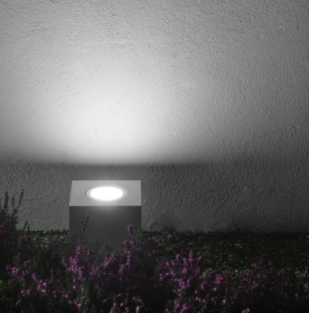 Q落地灯