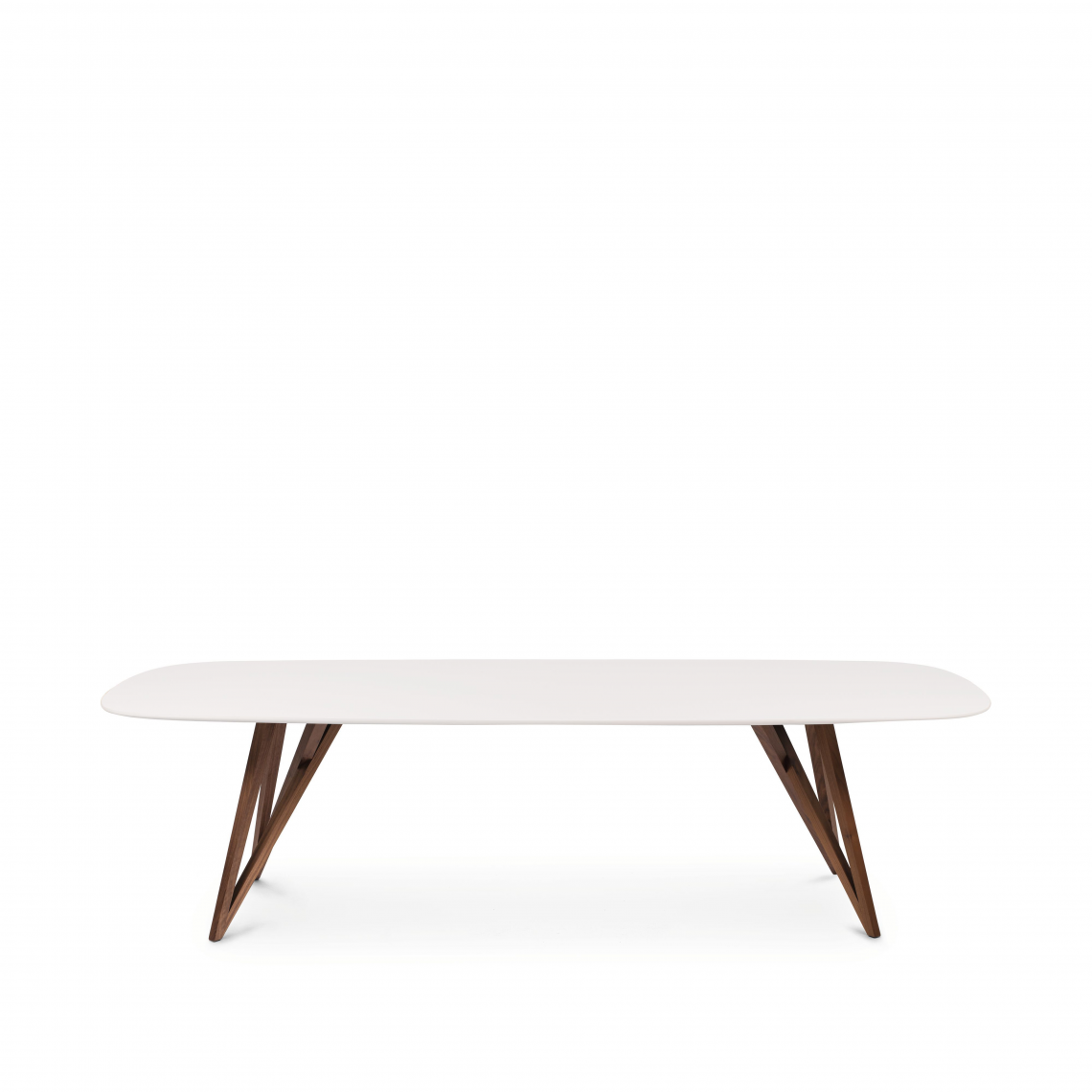 Seito Table.餐桌